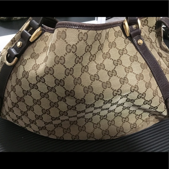 Gucci Handbags - authentic gucci abbey purse